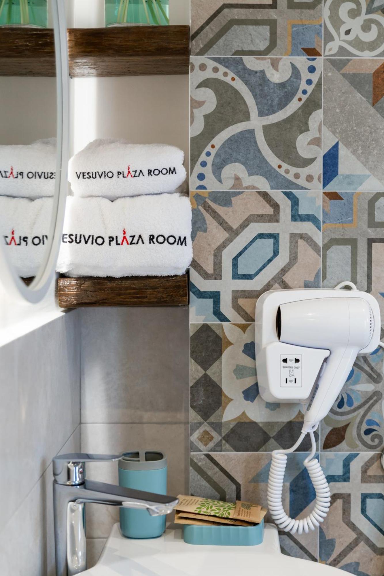 Vesuvio Plaza Room ออตตาวิอาโน ภายนอก รูปภาพ
